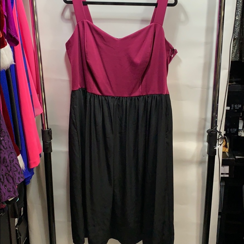 Retro Style Dress - Picture 6 of 6